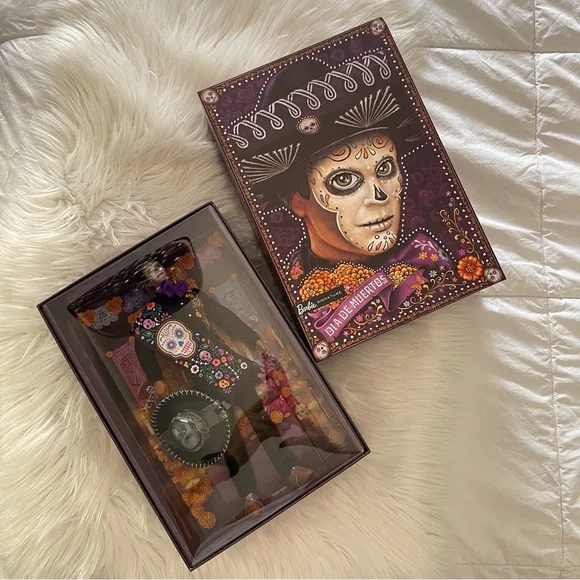 2021 Día de muertos Ken doll